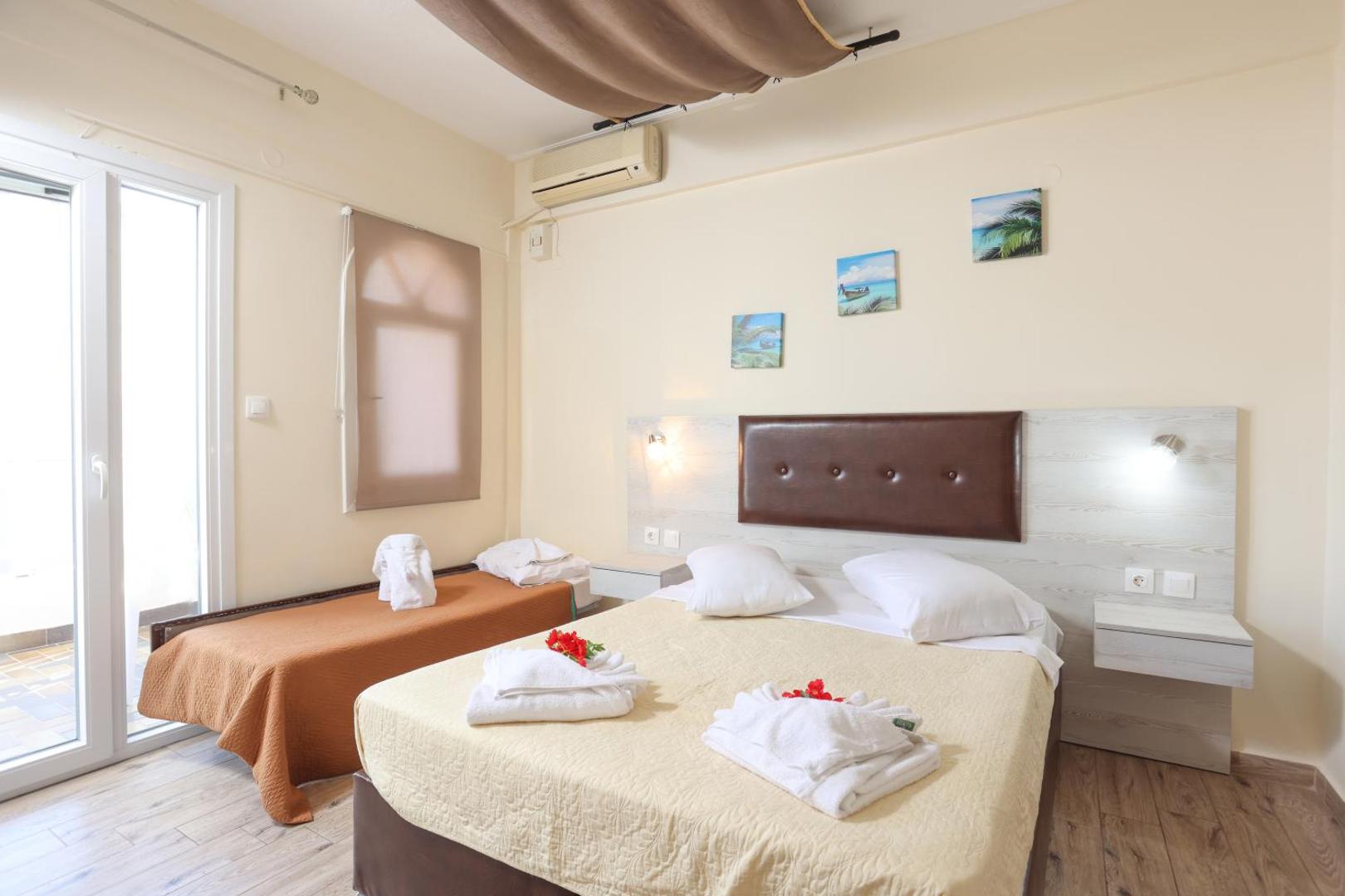 Summer Beach Hotel 3
