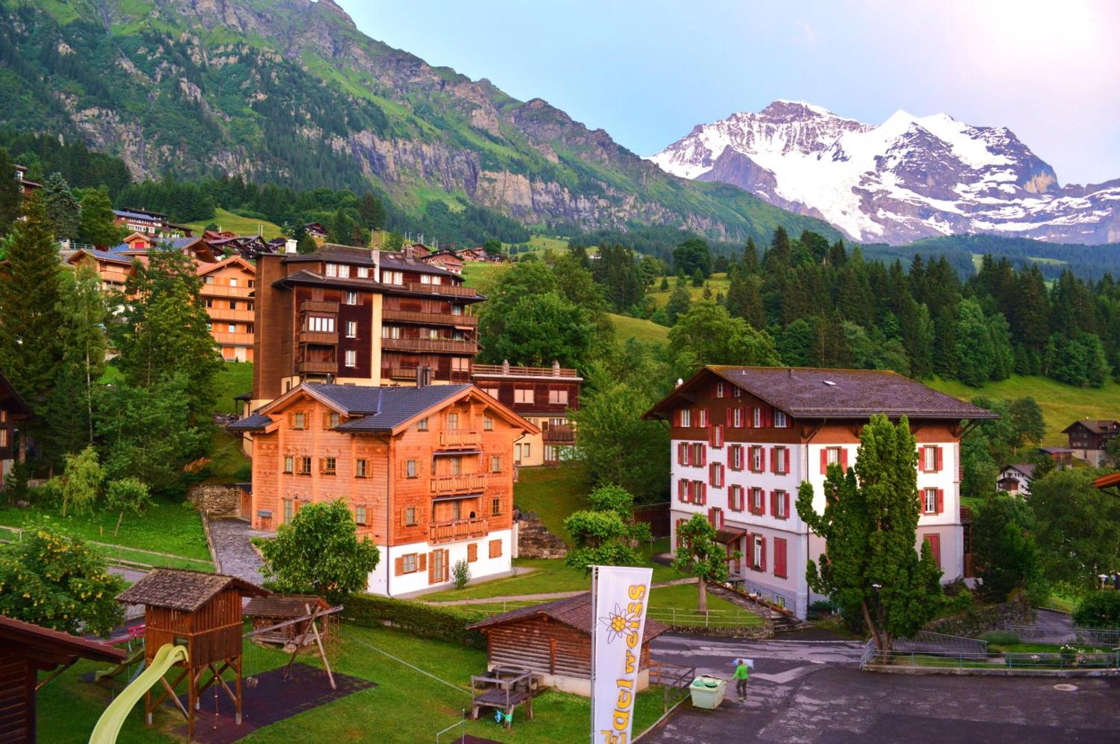 Hotel Edelweiss 7