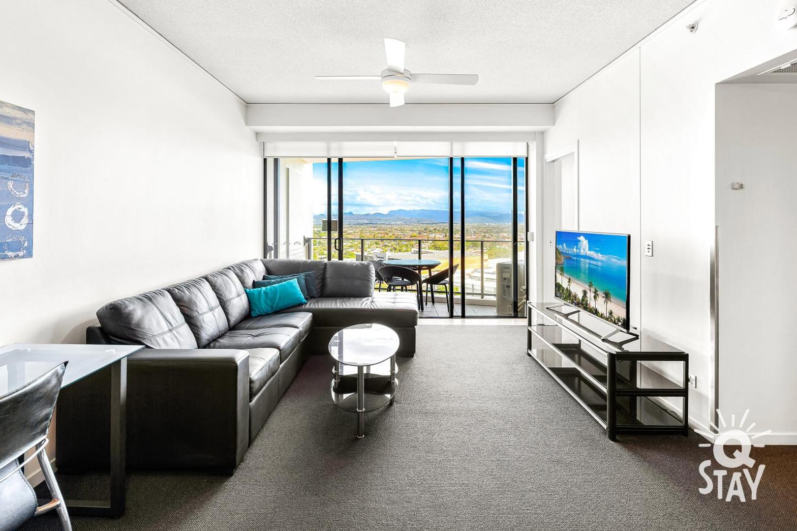 Sierra Grand Broadbeach 2 Bedroom Apartments – QSTAY