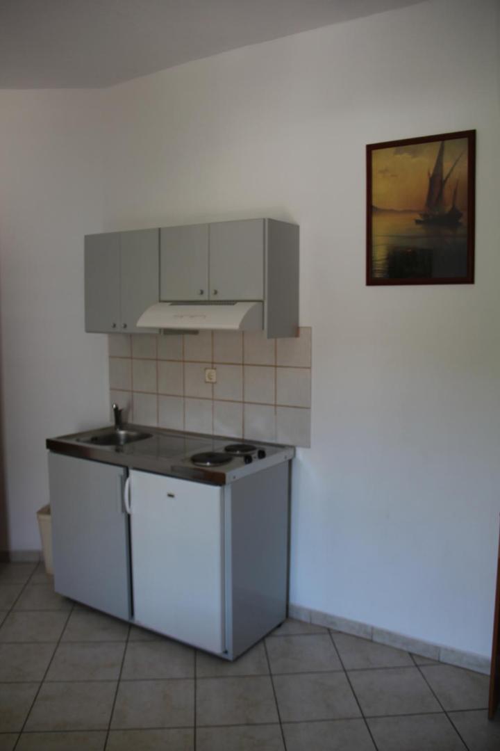 Hotel Stavris 5