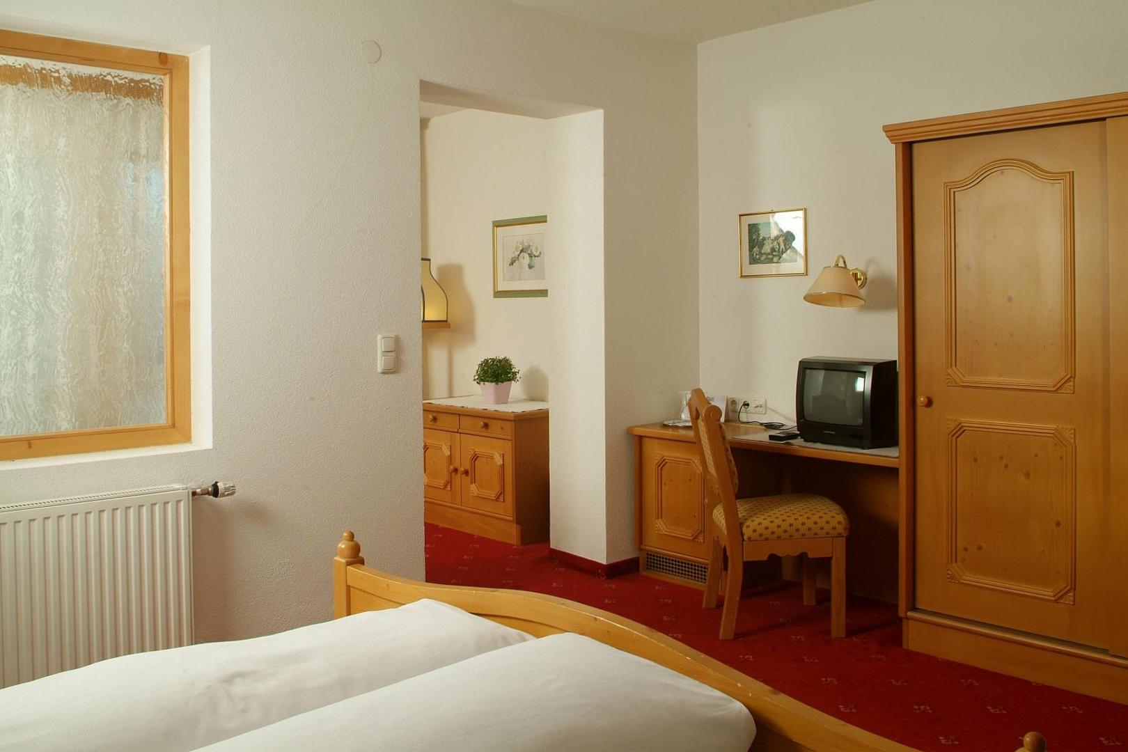 Hotel-Garni Stern - bed & breakfast & more 6