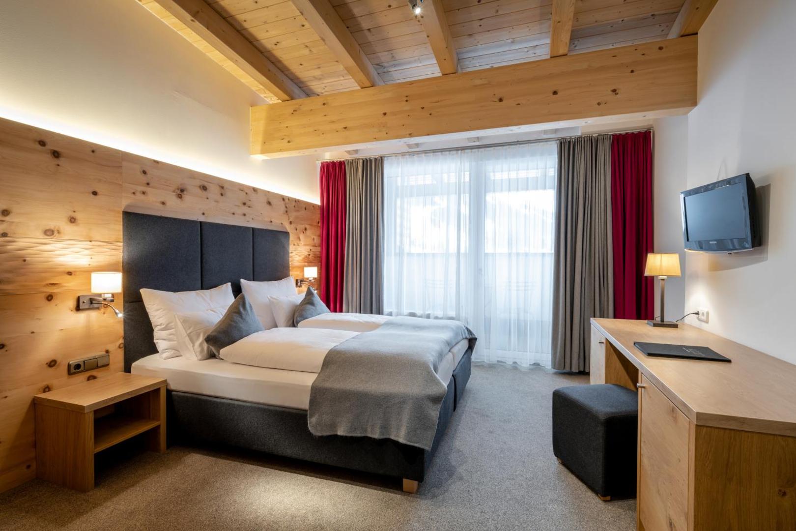 Ski & Bike Hotel Wiesenegg 3