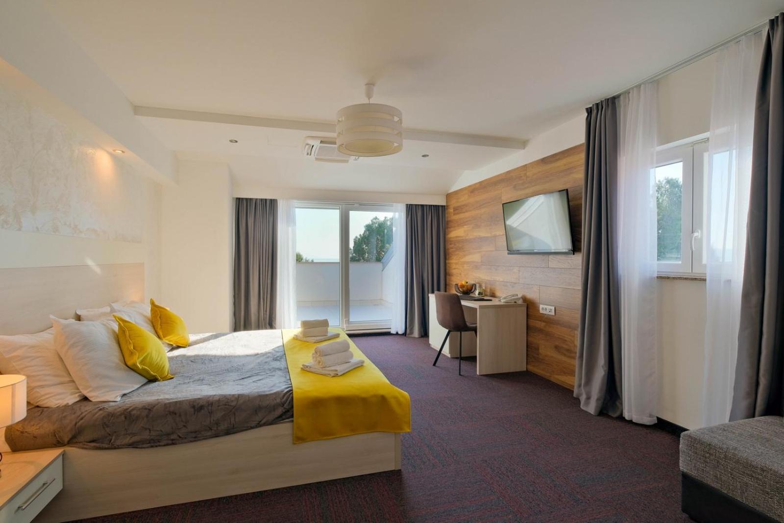 Hotel Bor 7