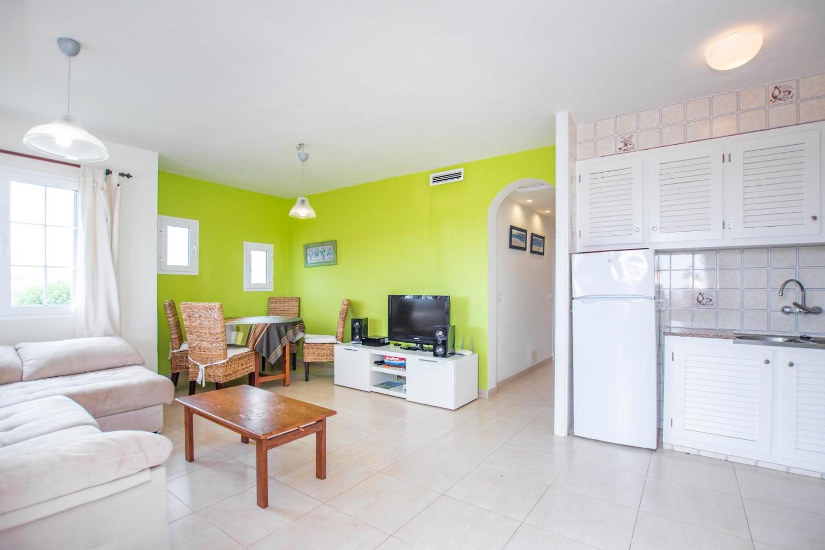 Cheap & Chic Apartamento en Son Bou de 3 dormitorios 6