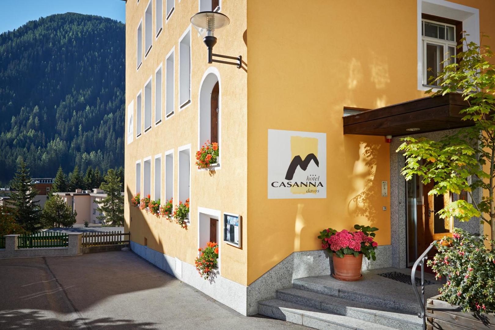 Casanna Hotel Davos City Center 1