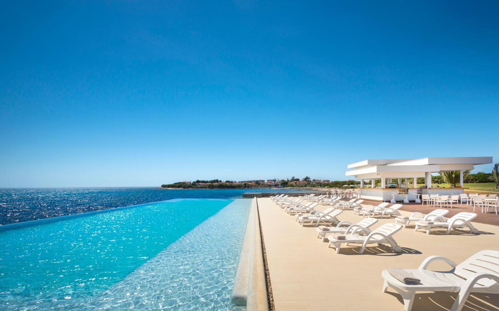 Aminess Vival Maestral Hotel 8