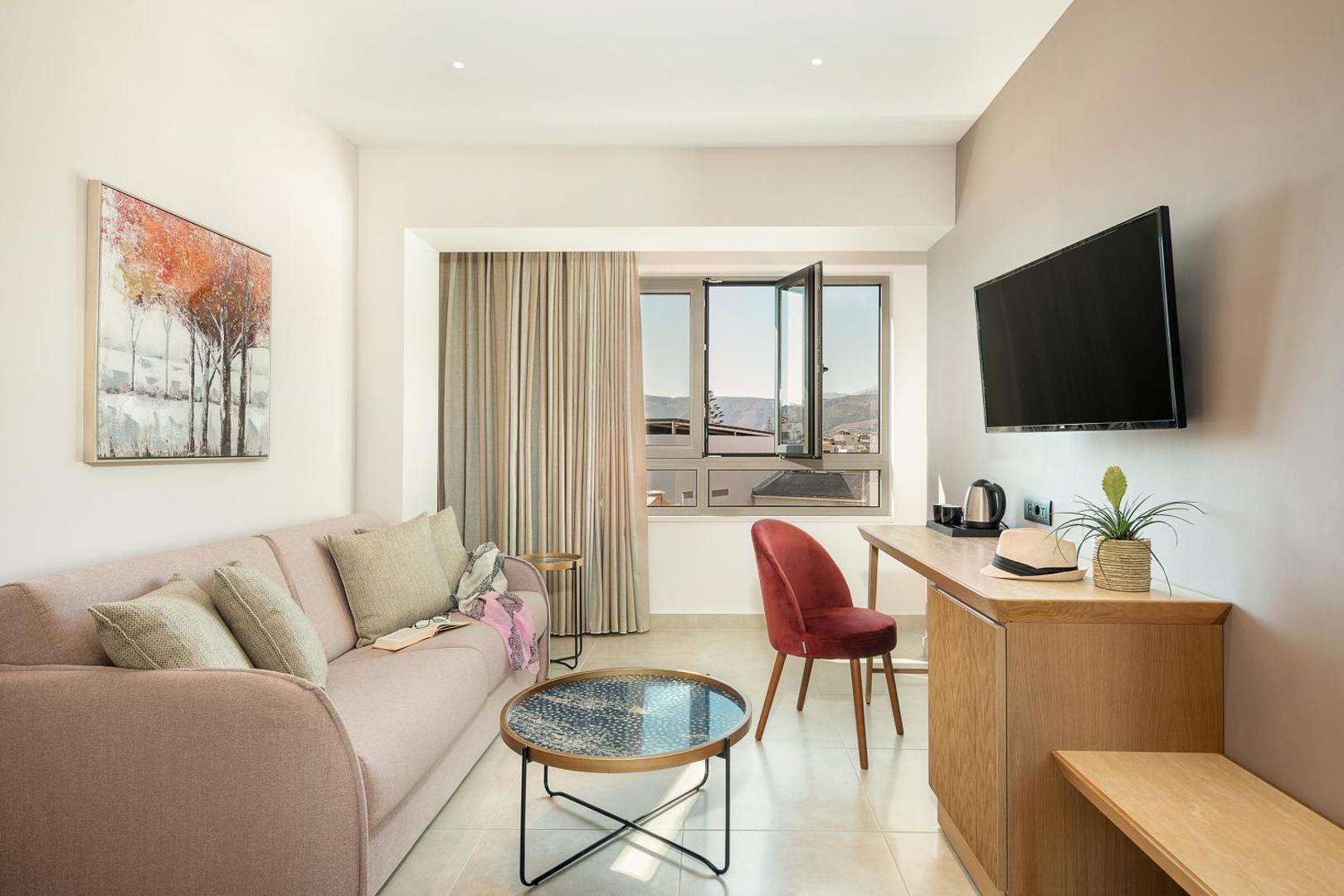 M City Hotel 5