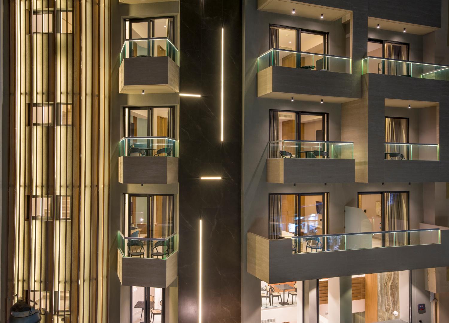 M City Hotel 1
