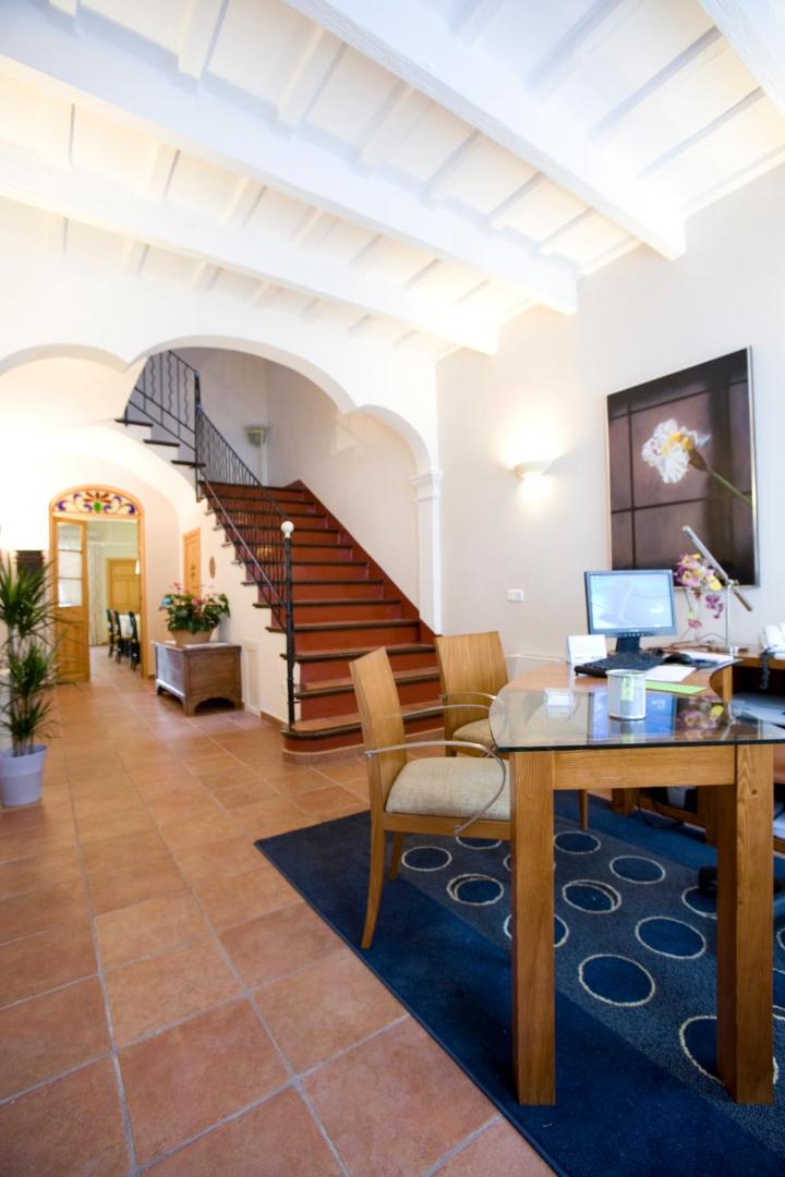 Hotel Es Mercadal 1