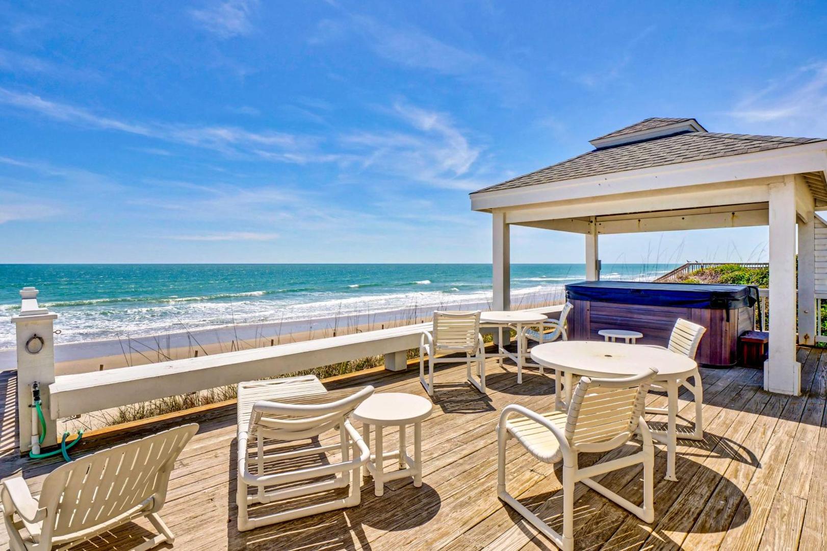 Bright Surf City Heart Home with Private Hot Tub!