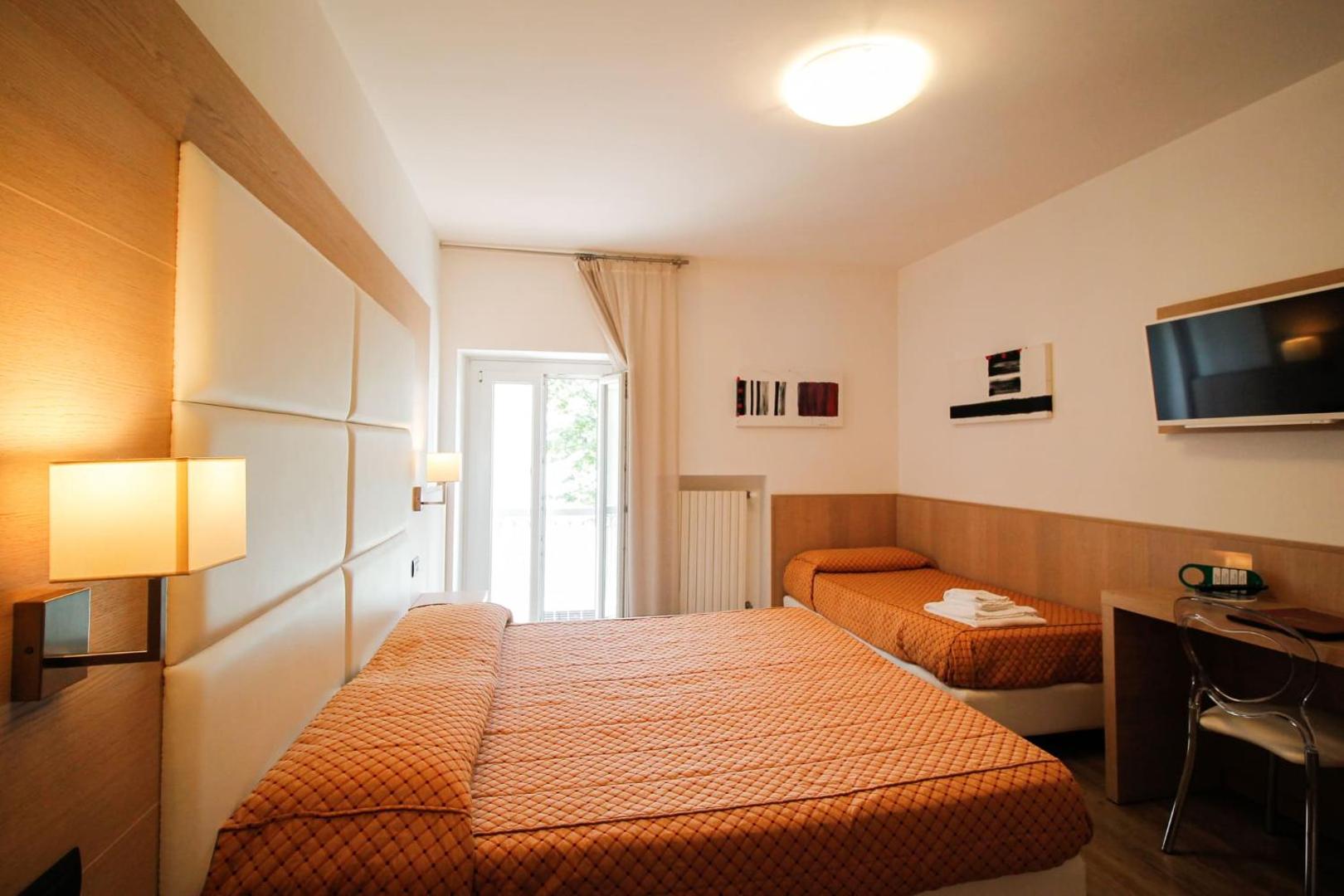 Hotel Europa 3