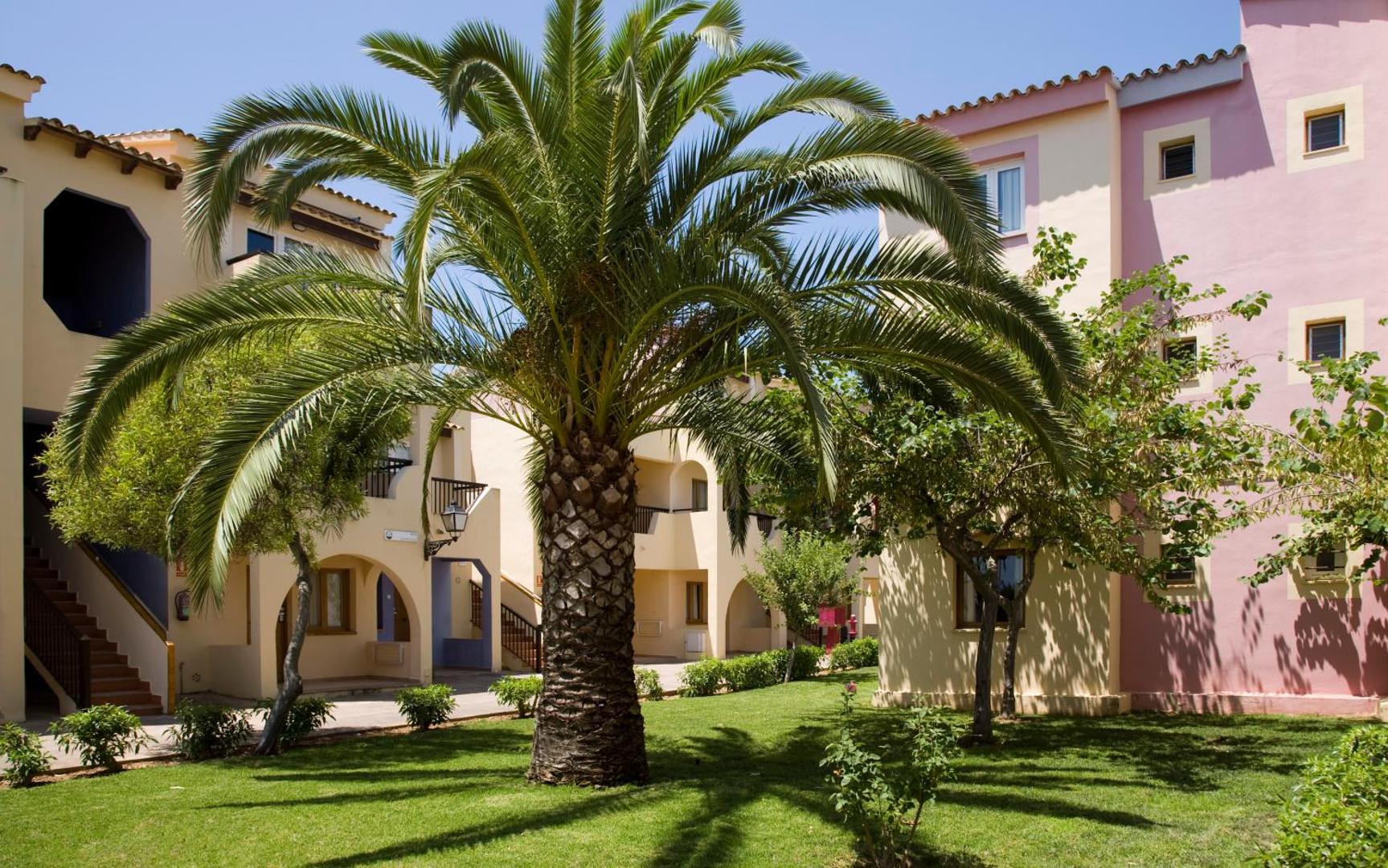 Globales Bouganvilla, Sa Coma (updated prices 2026) 8