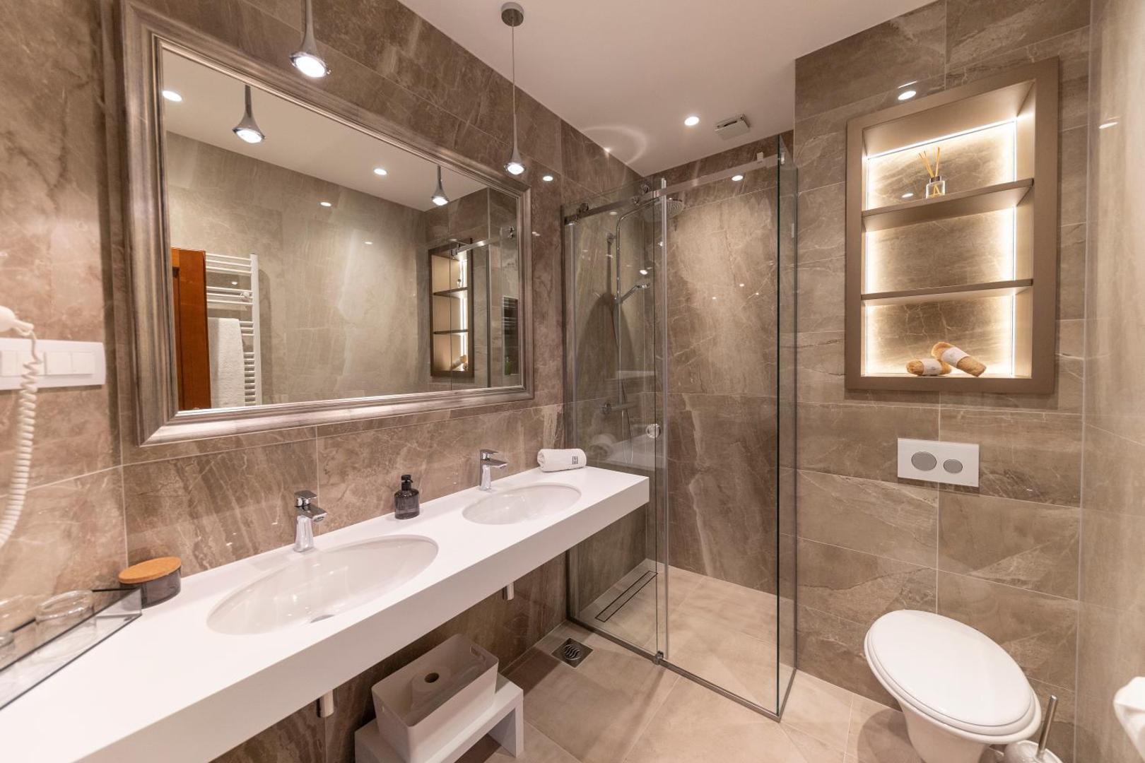 Heritage Hotel Tisno 4