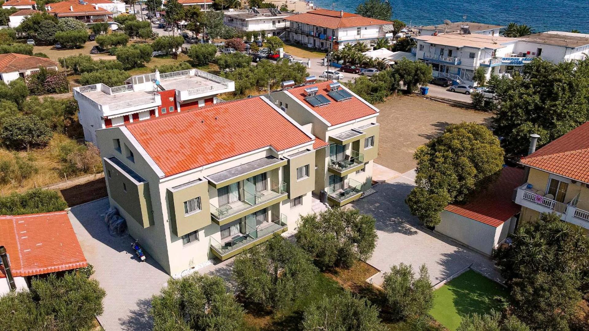 Estelle Family Luxury Apartments & Suites 7