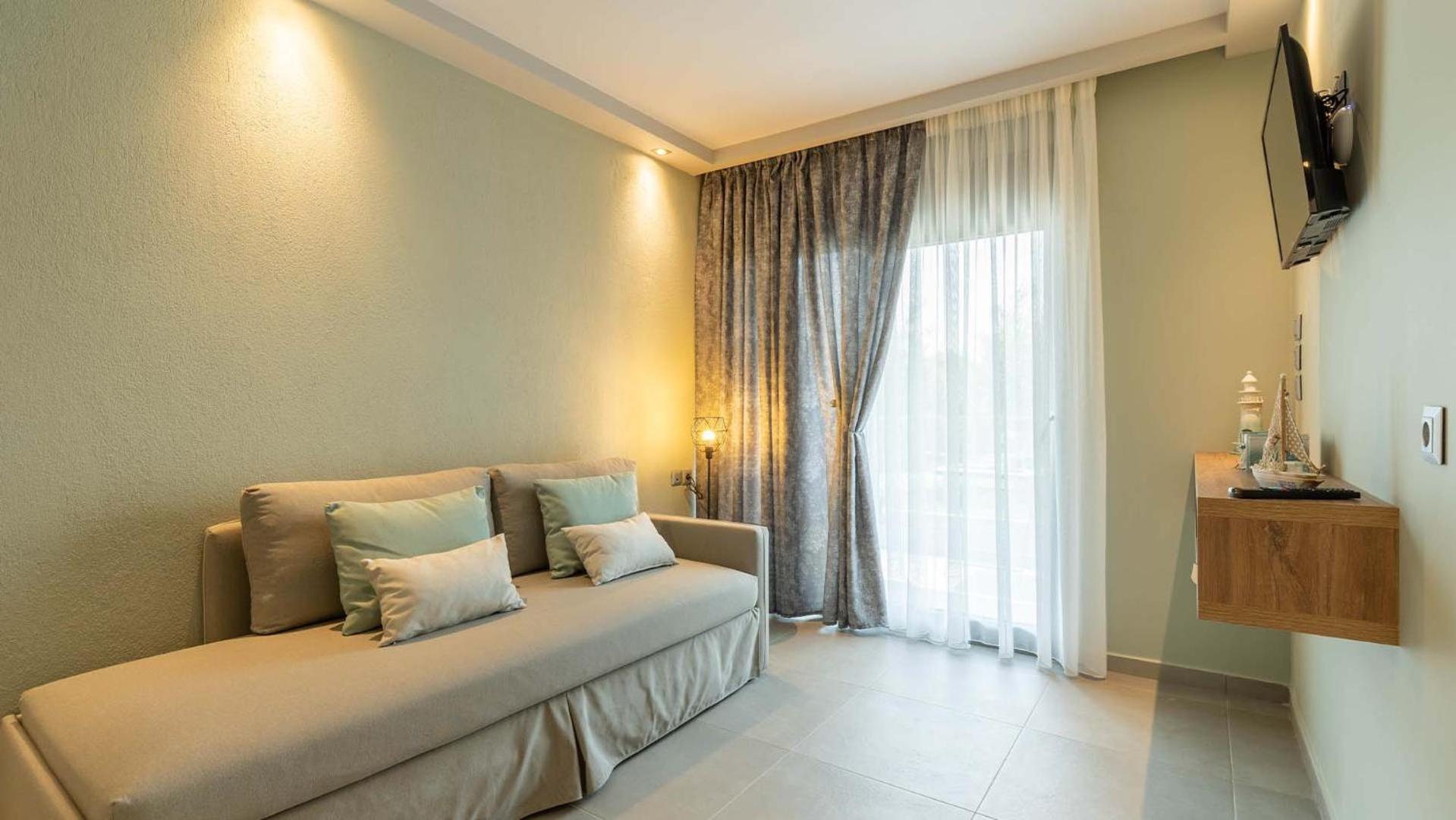 Estelle Family Luxury Apartments & Suites 6