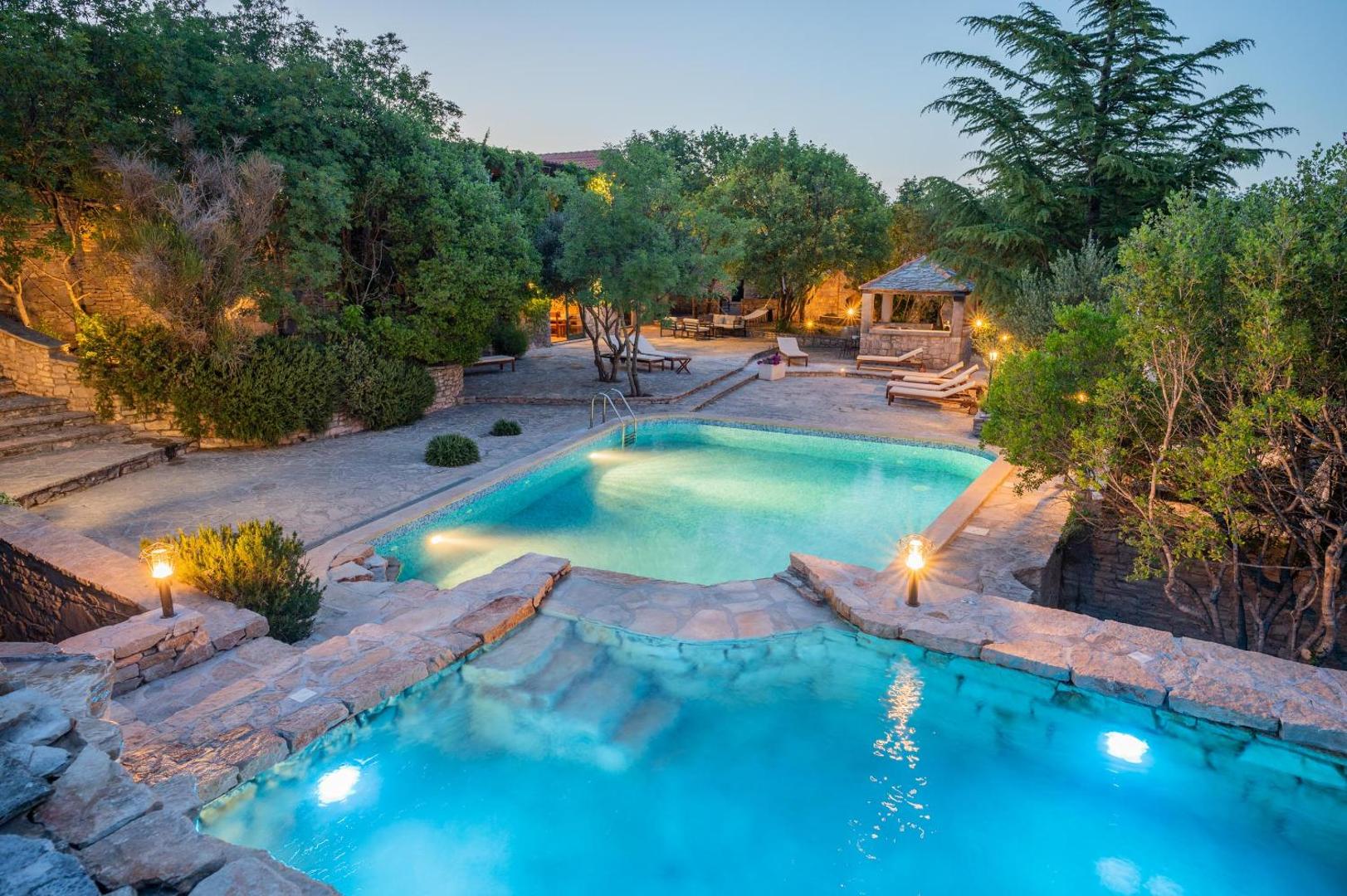 Nono Ban Boutique Hotel & Villas 1