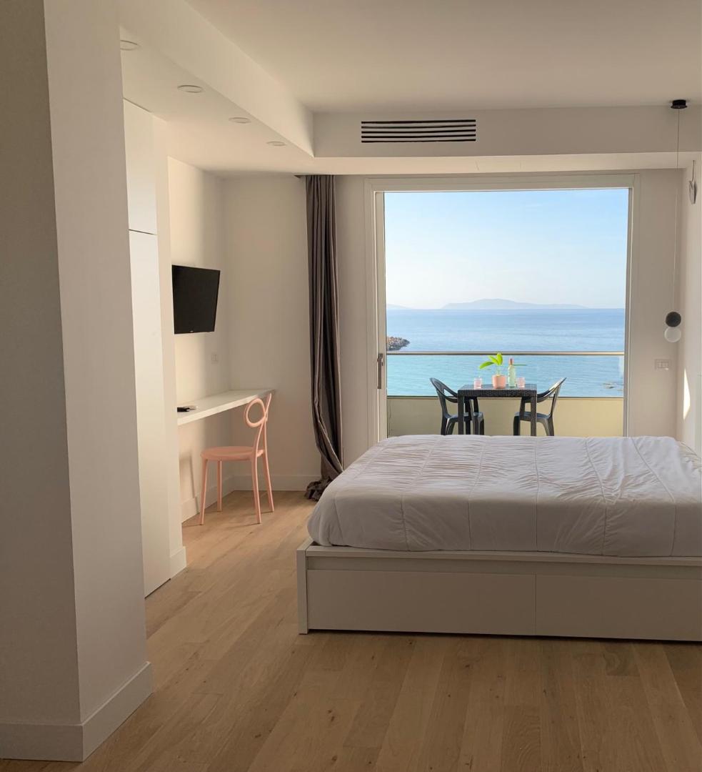 Boutique Lungomare 7