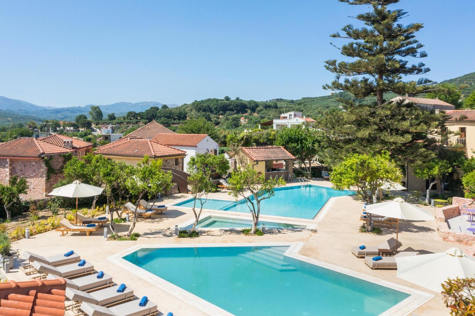 Spilia Village Hotel & Villas 2