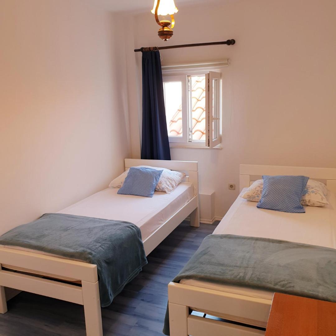 Aparthotel Marina 8