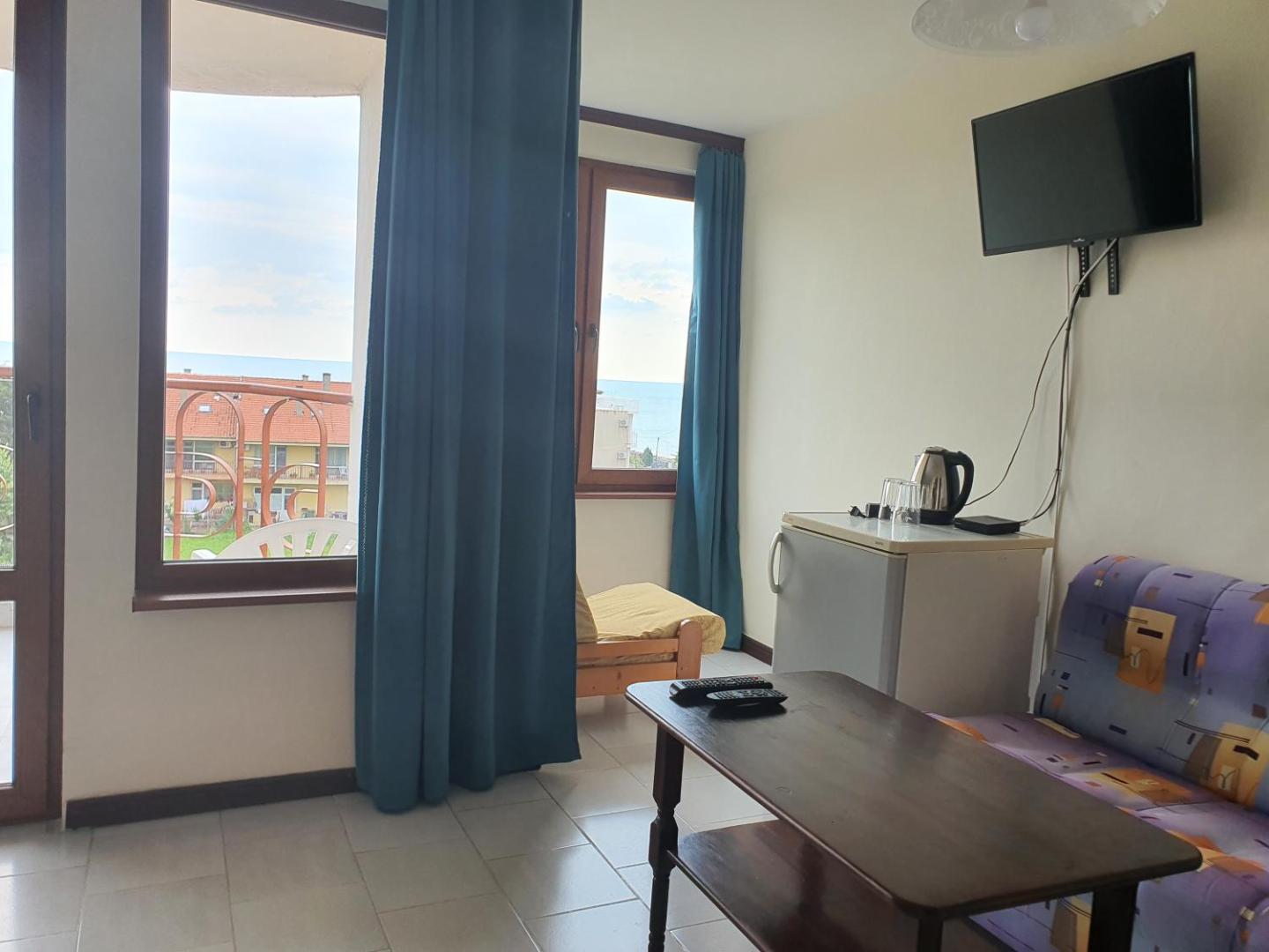 Lazur Hotel 5