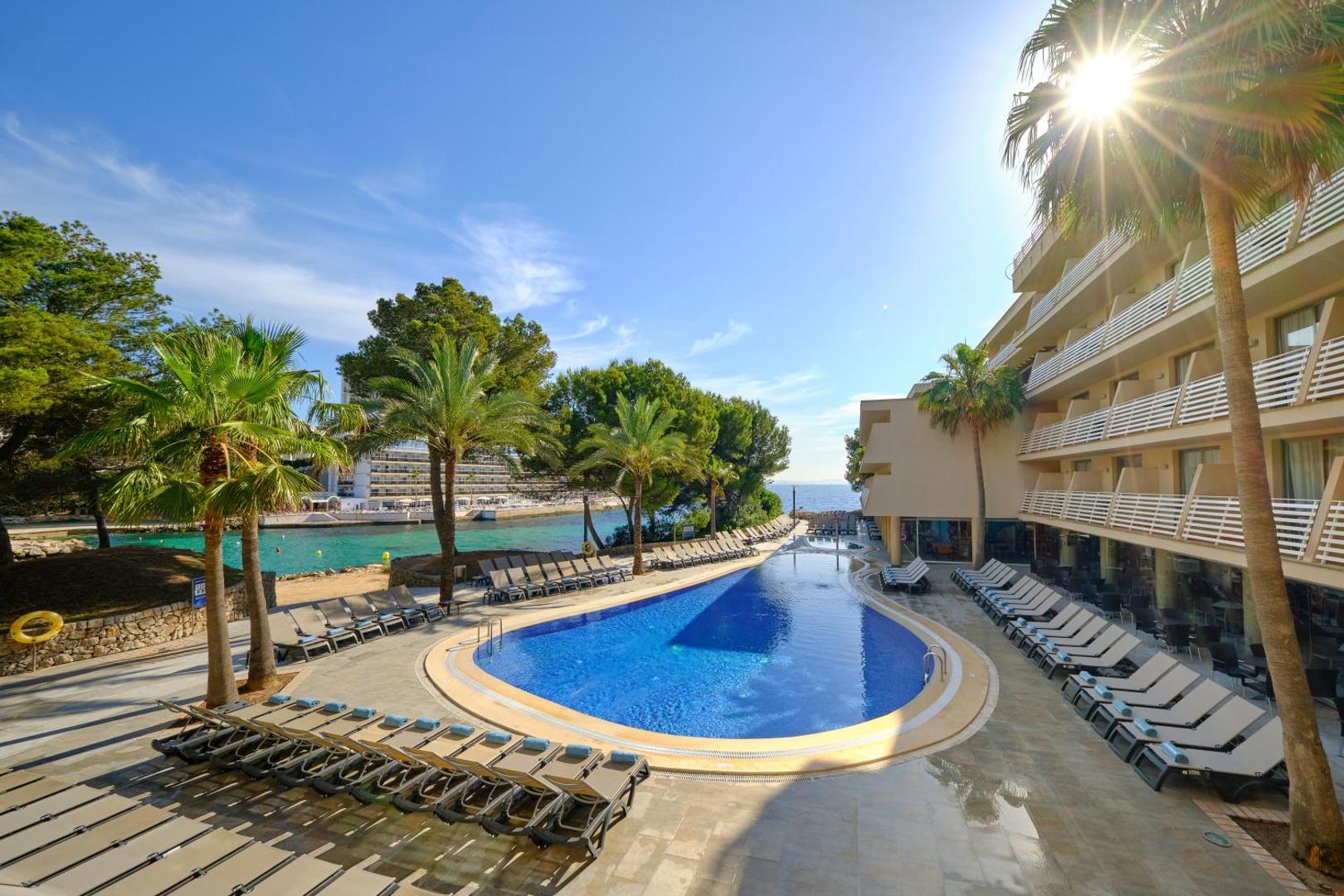 Occidental Cala Viñas, Cala Vinyes (updated prices 2026) 2