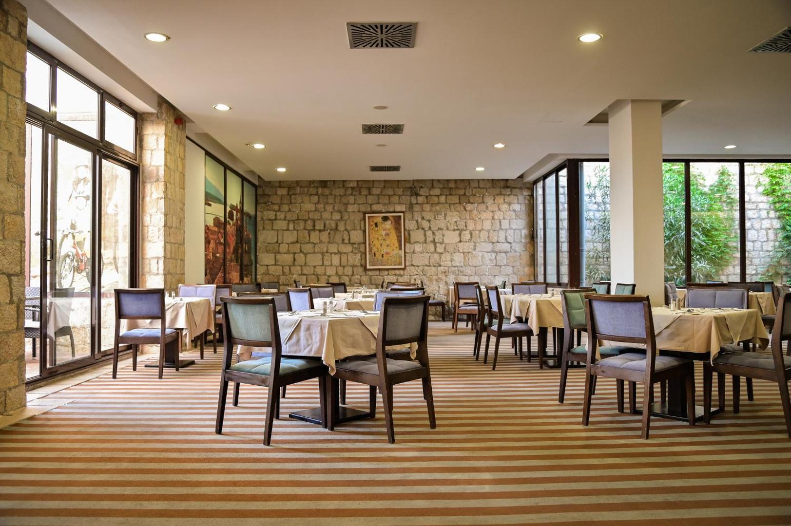 Hotel International 6