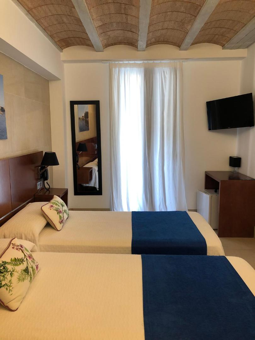 HOTEL ISLA PLANA 6