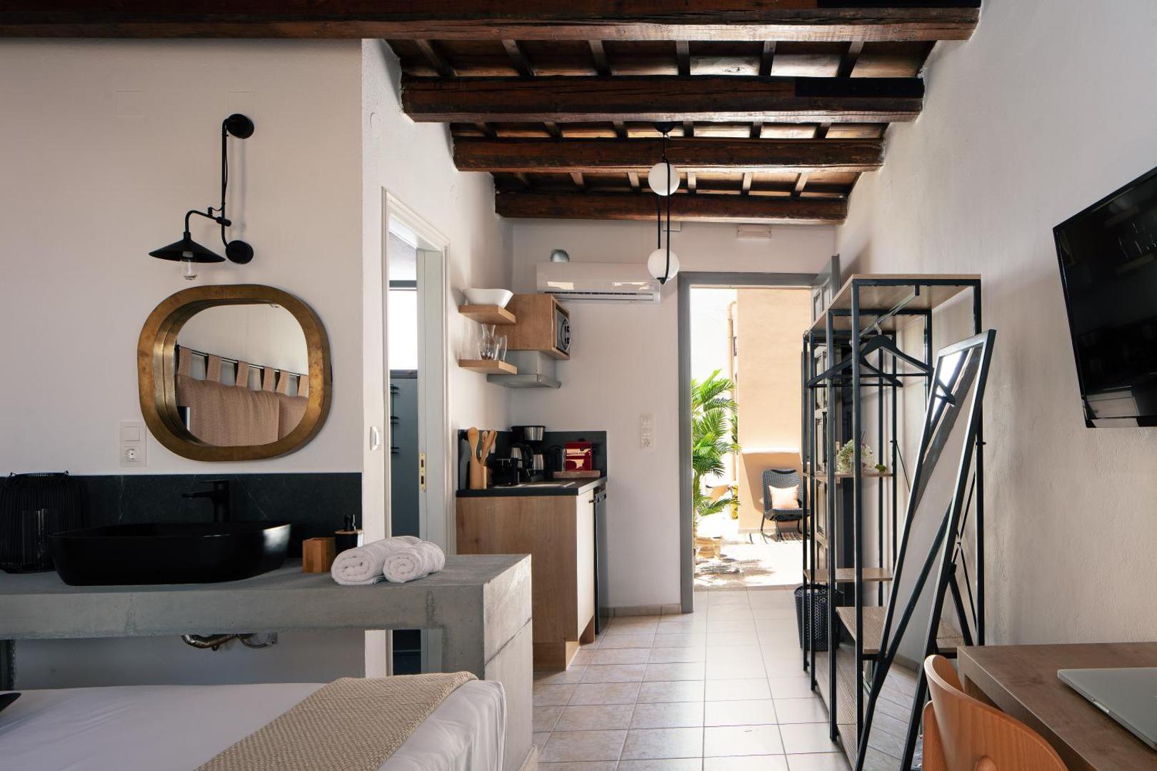 Gateway Suites 7