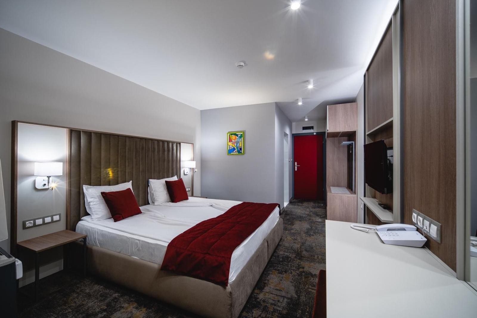 Saint George Hotel & Medical Spa 2
