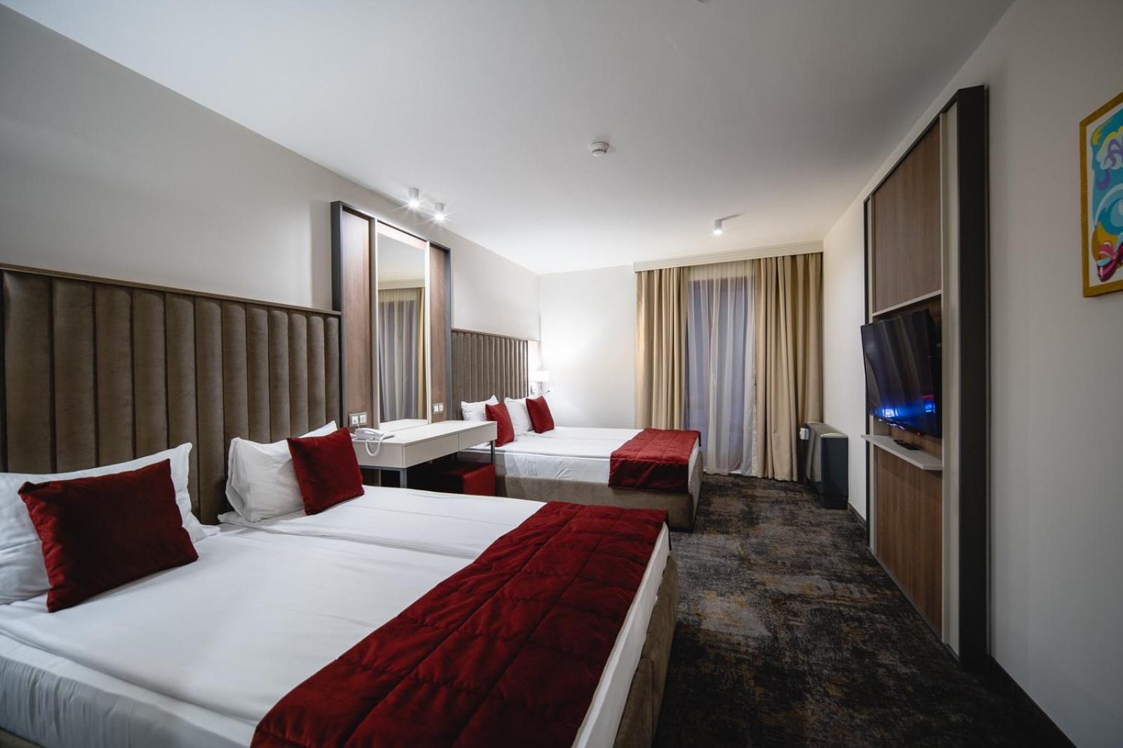 Saint George Hotel & Medical Spa 3