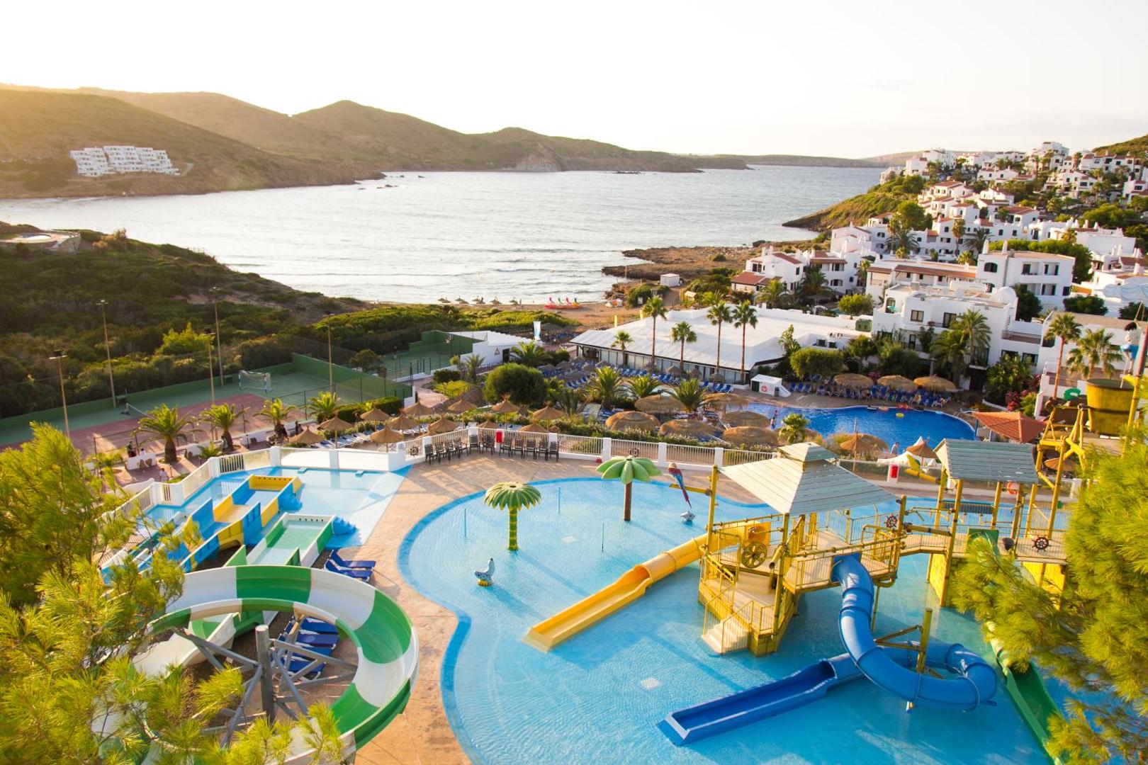 FERGUS Club Carema Splash 1
