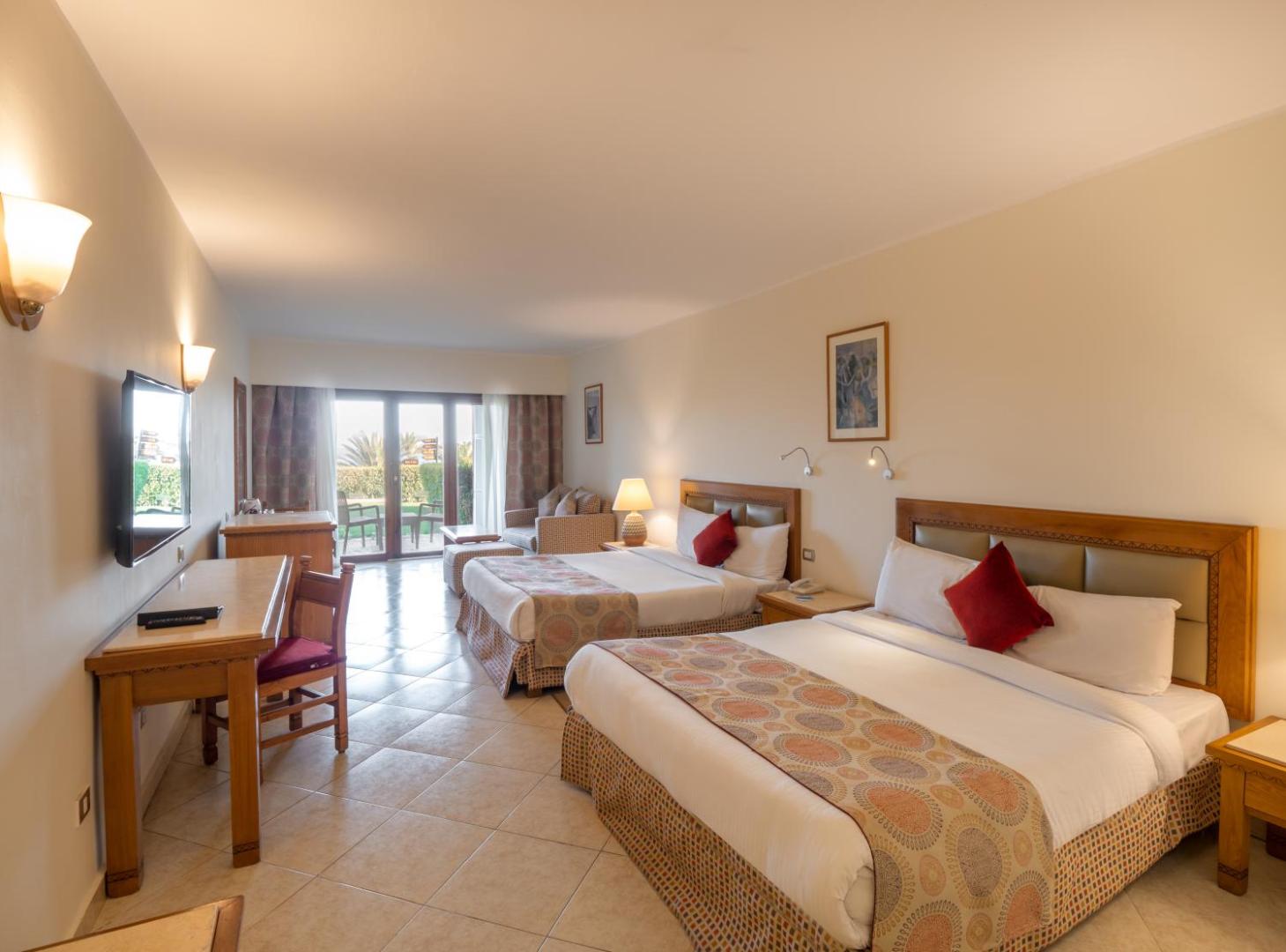 Fort Arabesque Resort, Spa & Villas 3
