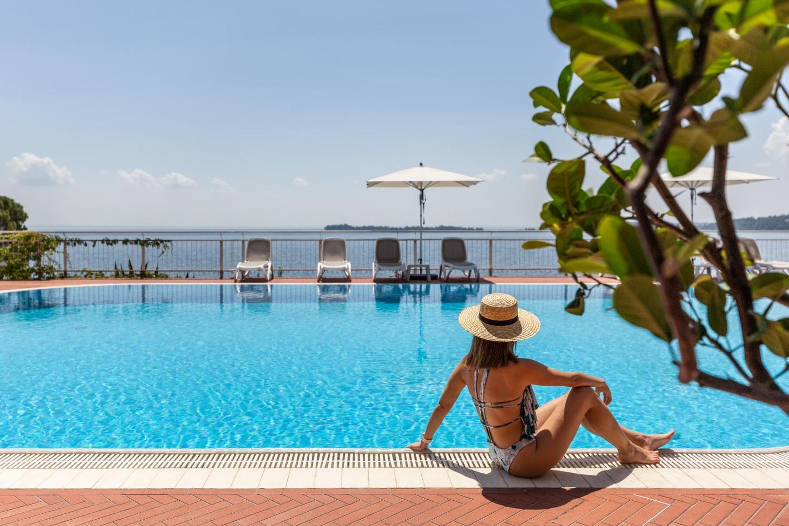 Hotel Villa Florida & Suite Apartments 1