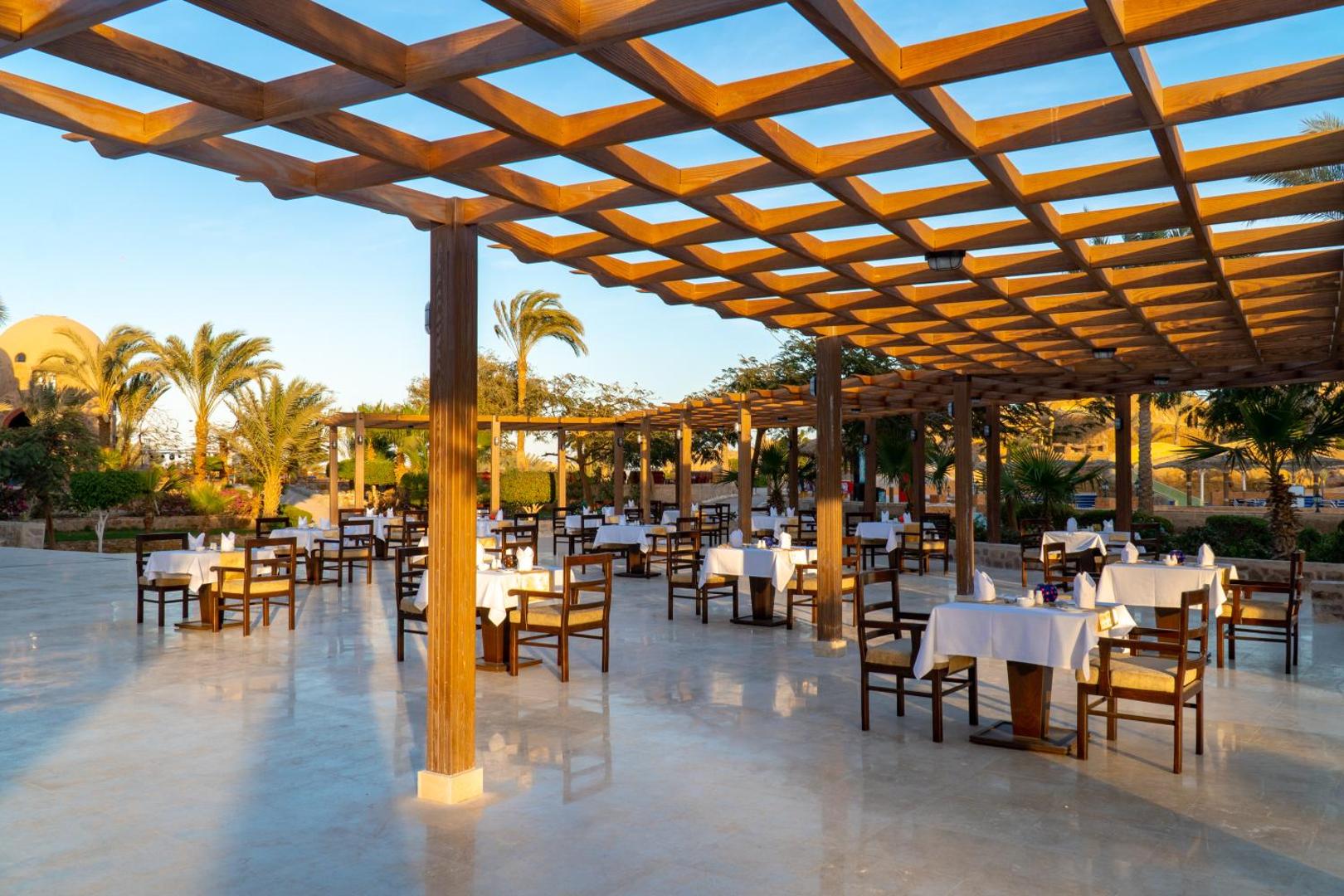 Utopia Beach Club 6