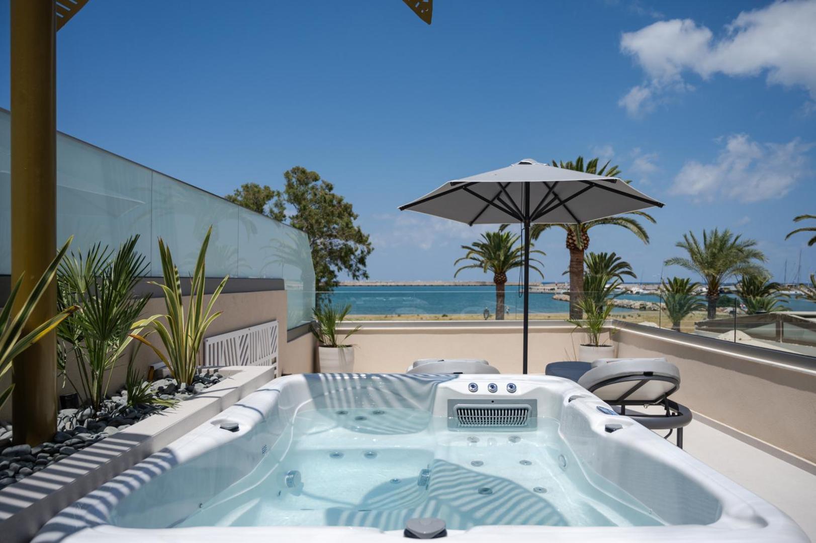 Omma Suites 8