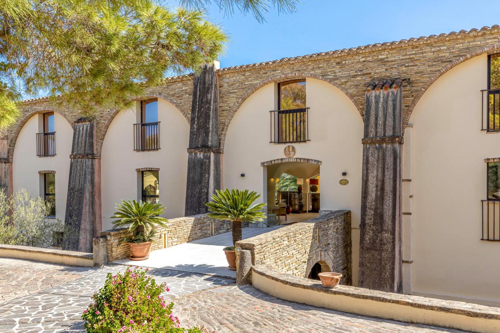 Hotel Costa dei Fiori 8