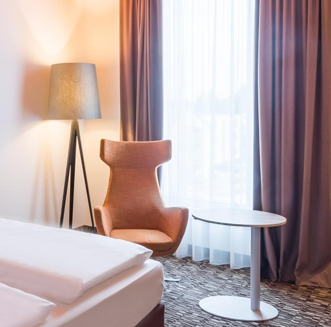 Park Inn by Radisson Neumarkt 4