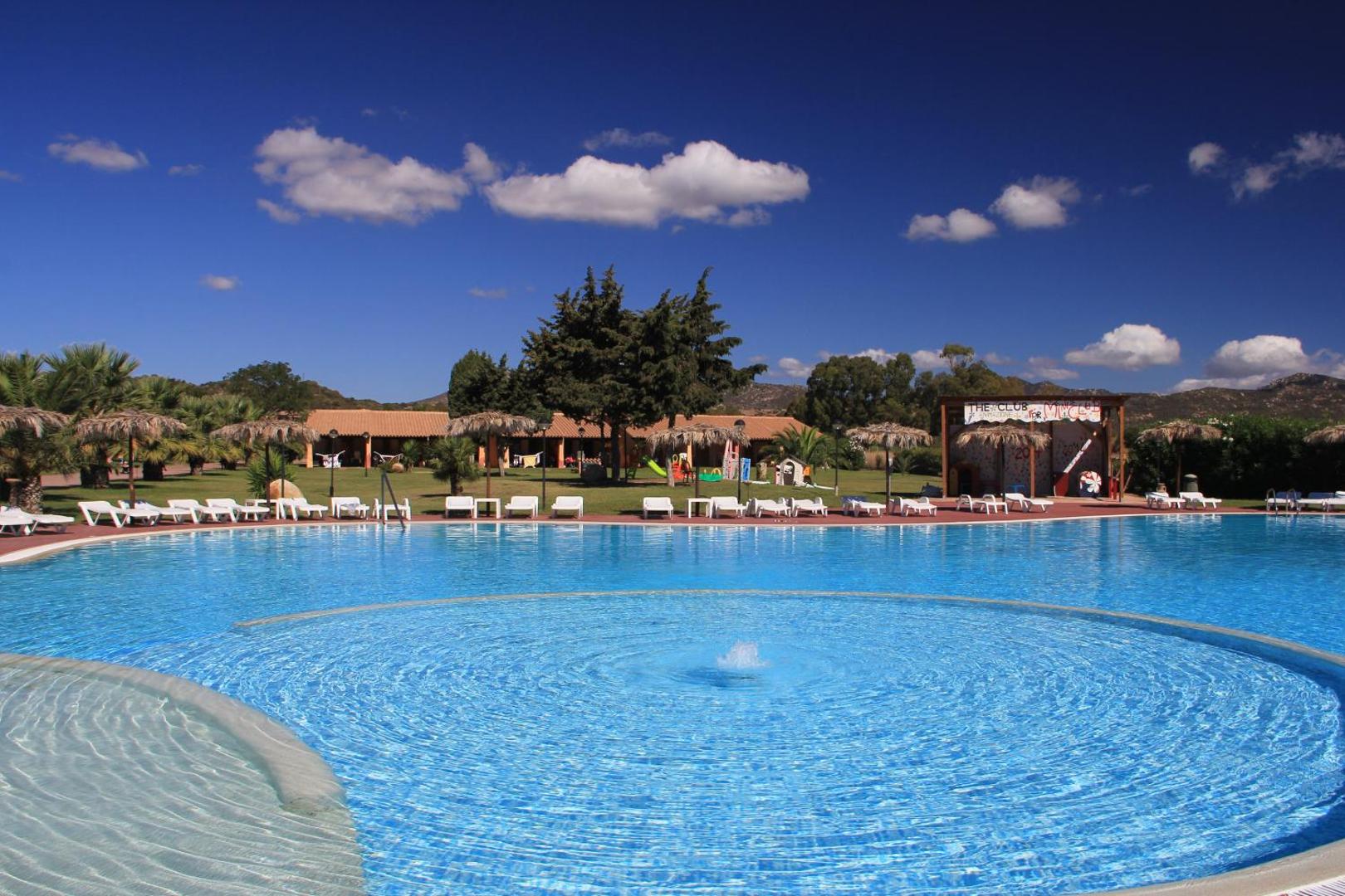 Rey beach Club 5