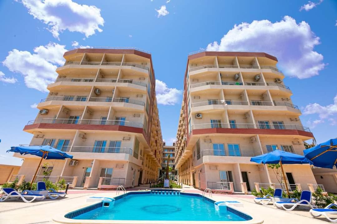 Casablanca beach resort, first line, with private beach and swimming pools,hurghada 8