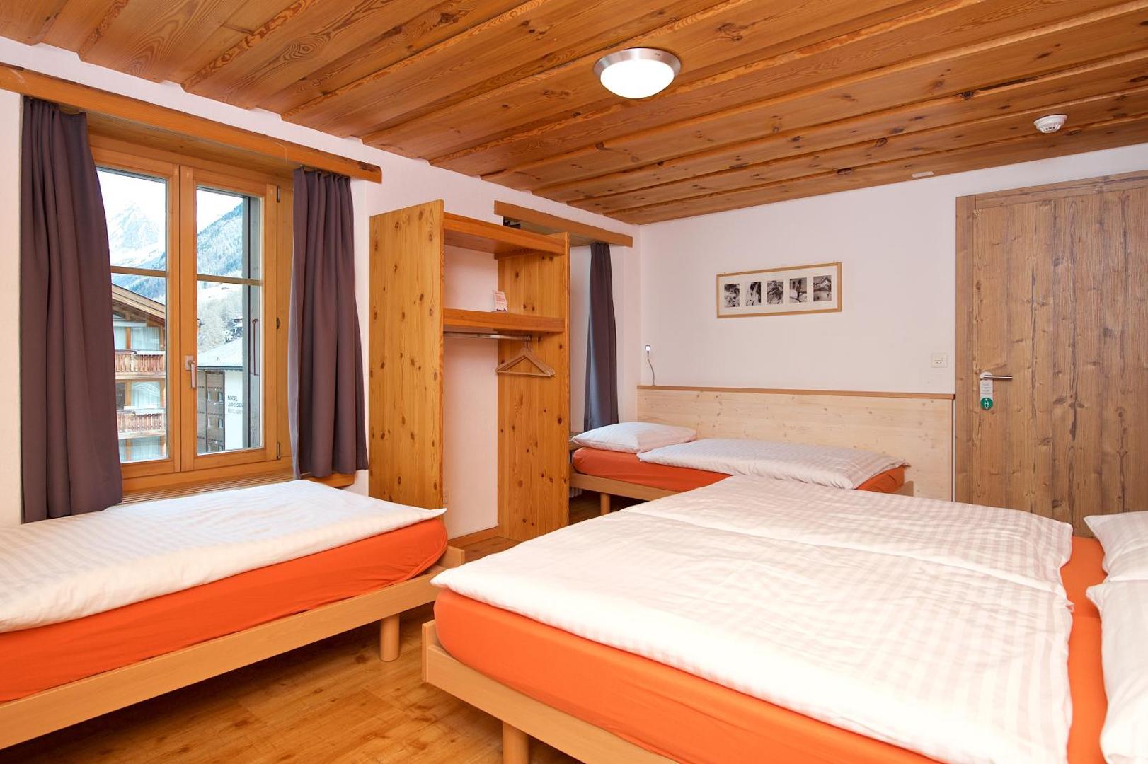 Hotel Bahnhof 8