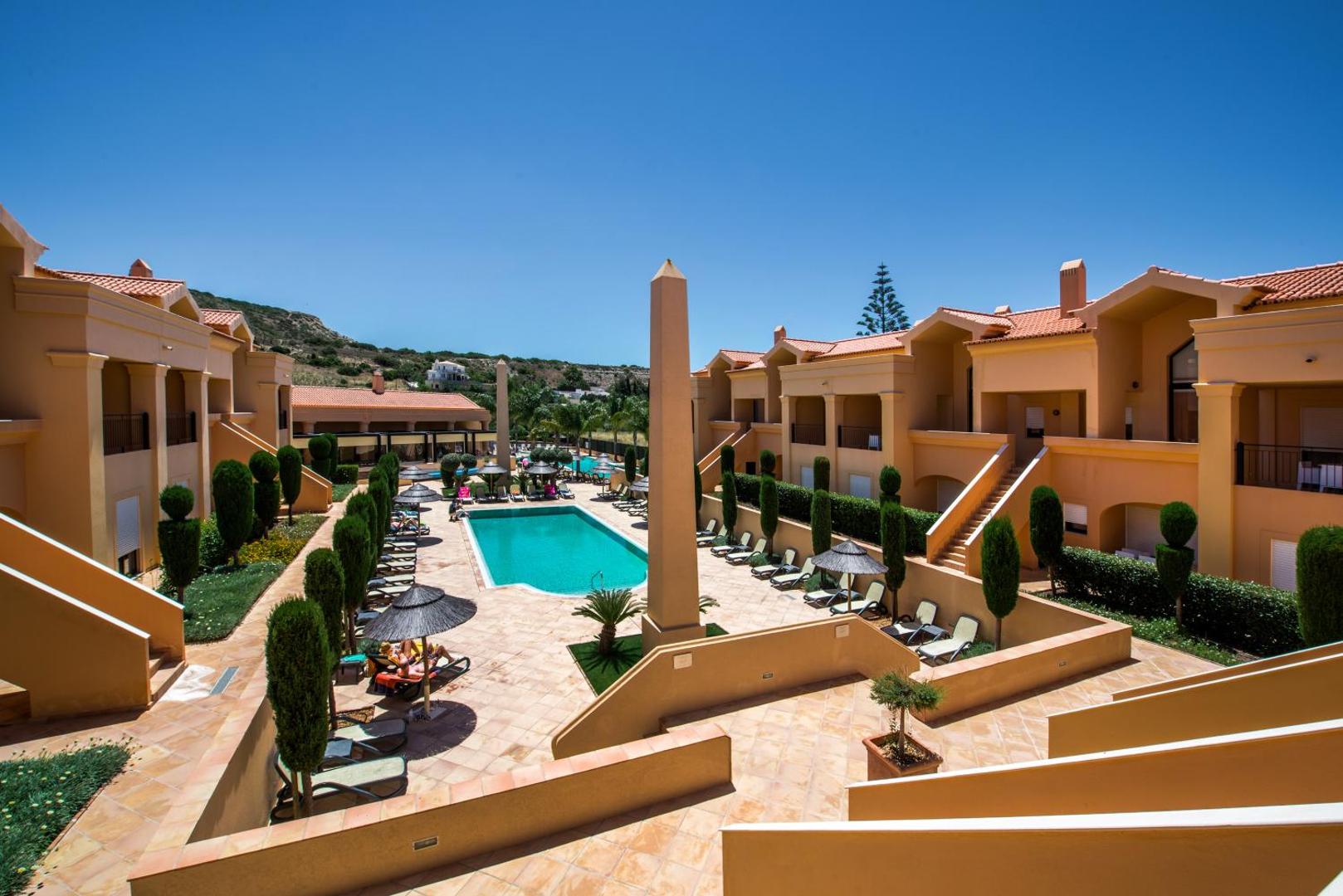 Baia da Luz Resort 2