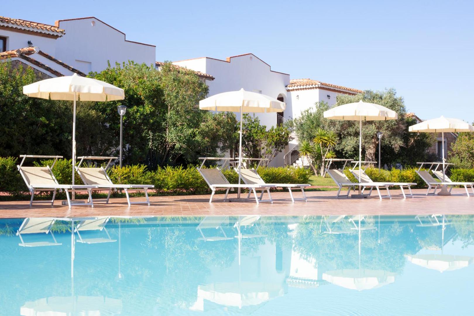 Marina Torre Navarrese Resort 5