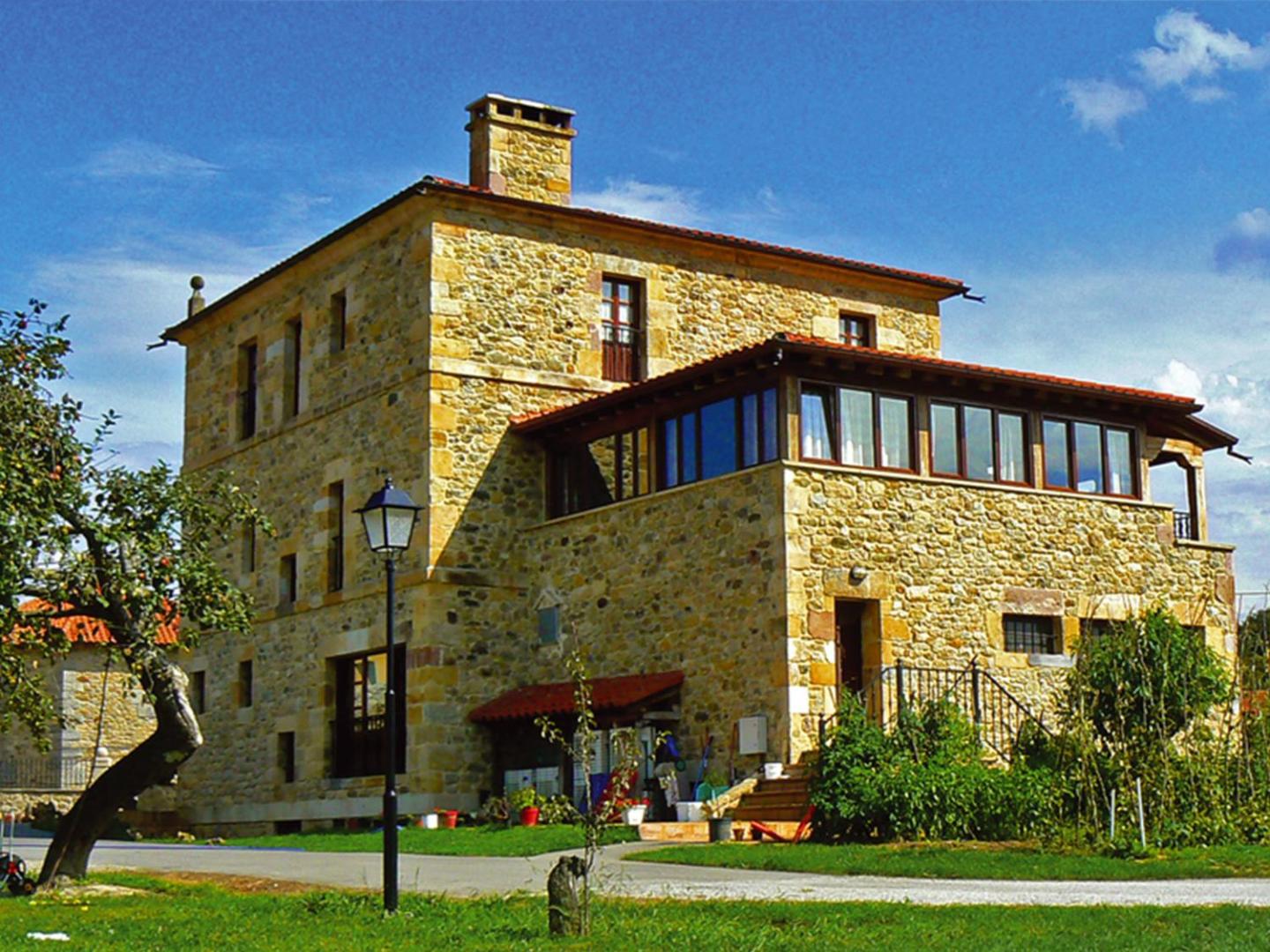 Posada Ribera del Pas 6