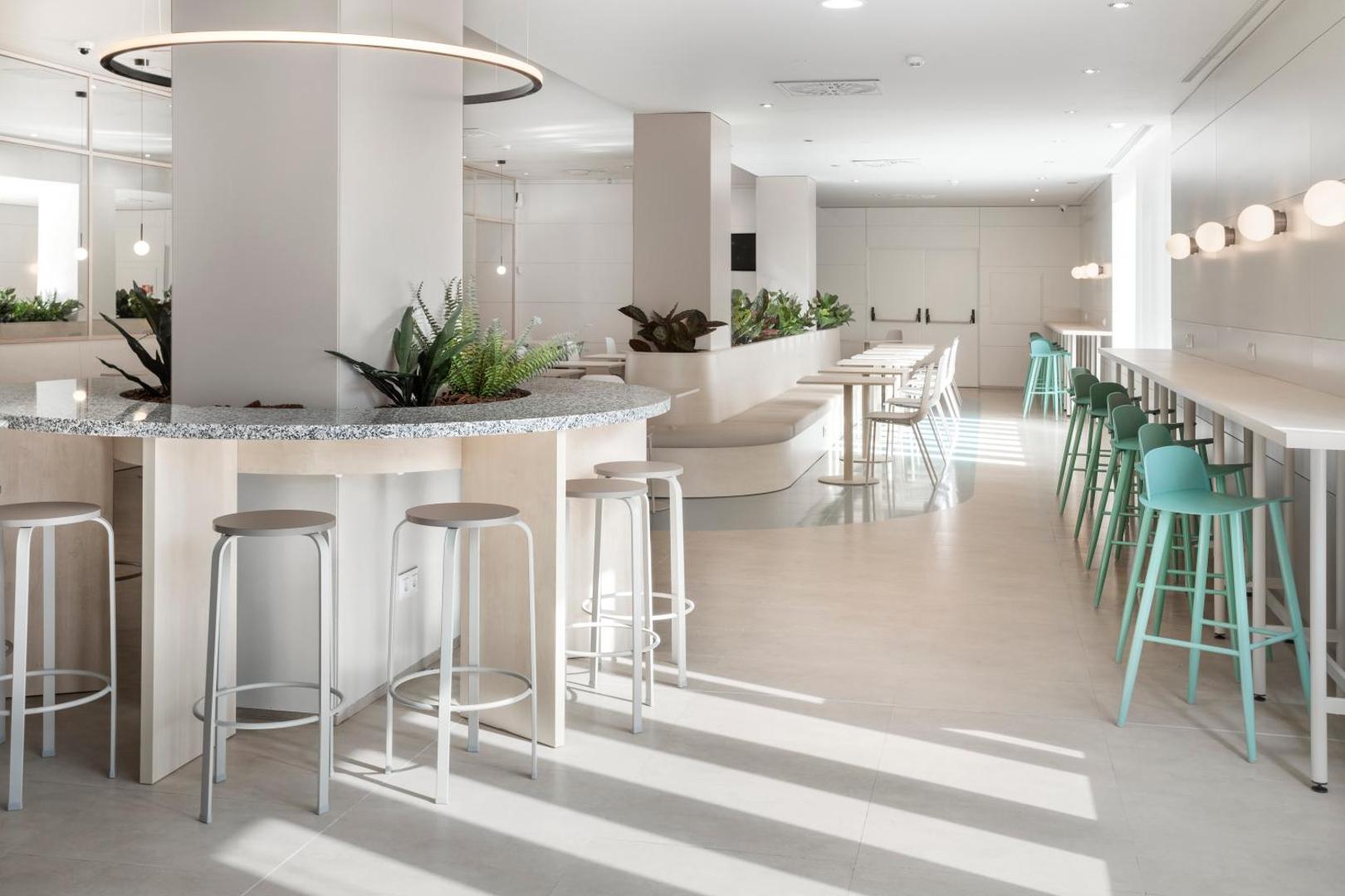 B&B HOTEL Elche 5