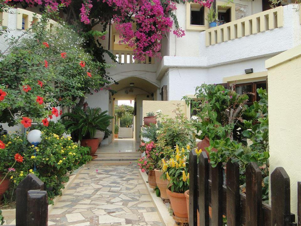 Paradise Inn 2