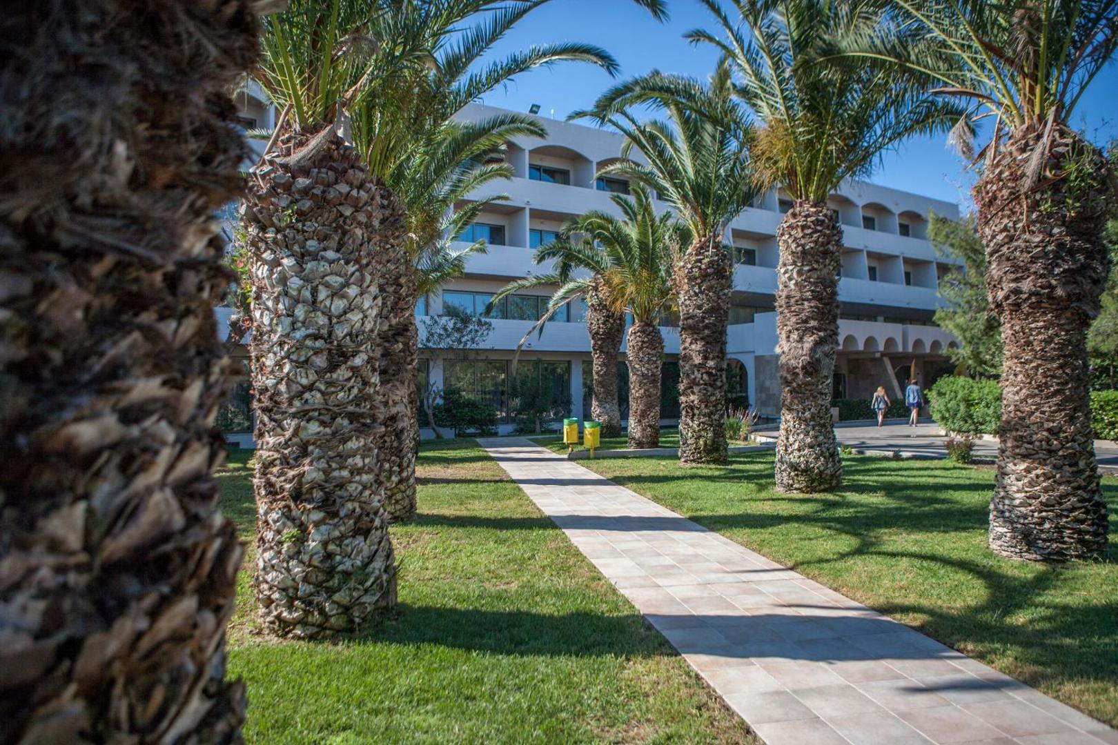 IALYSSOS BAY HOTEL 6