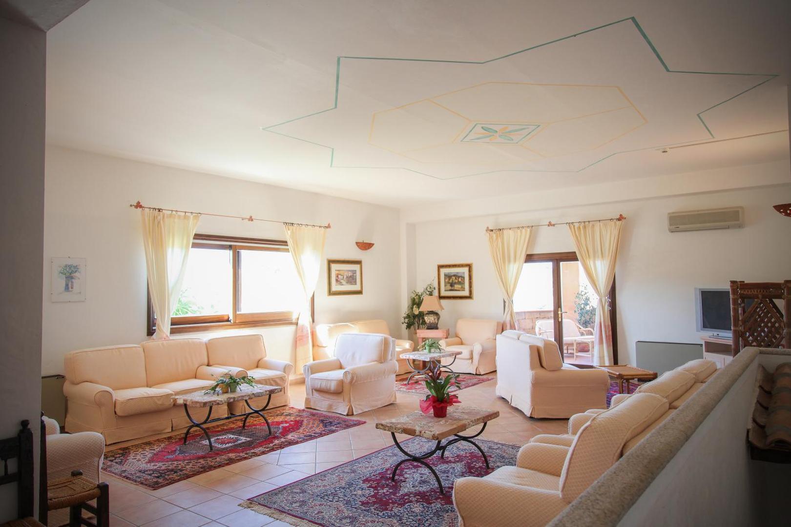 Hotel Micalosu 7