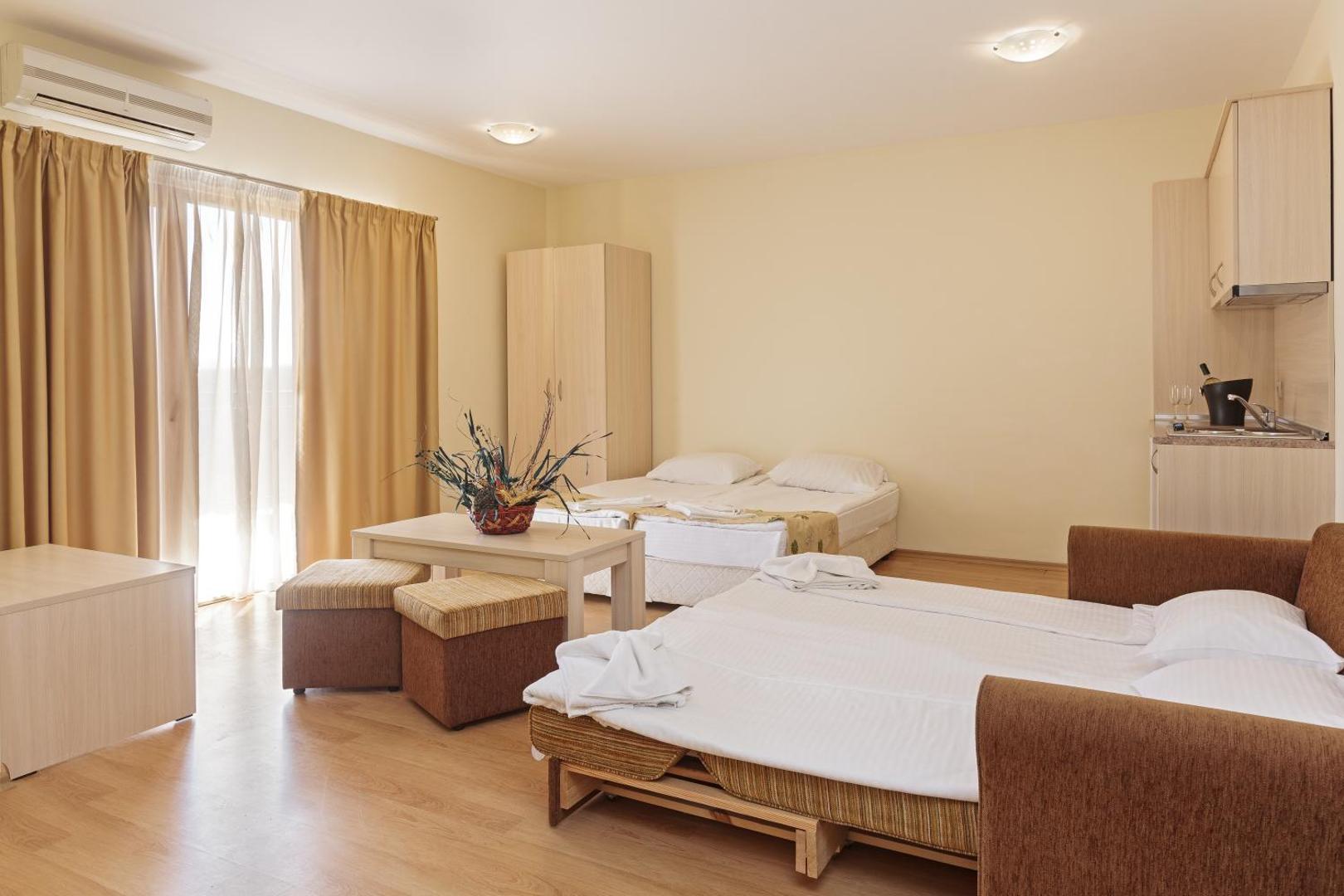 Serena Residence Aparthotel 3