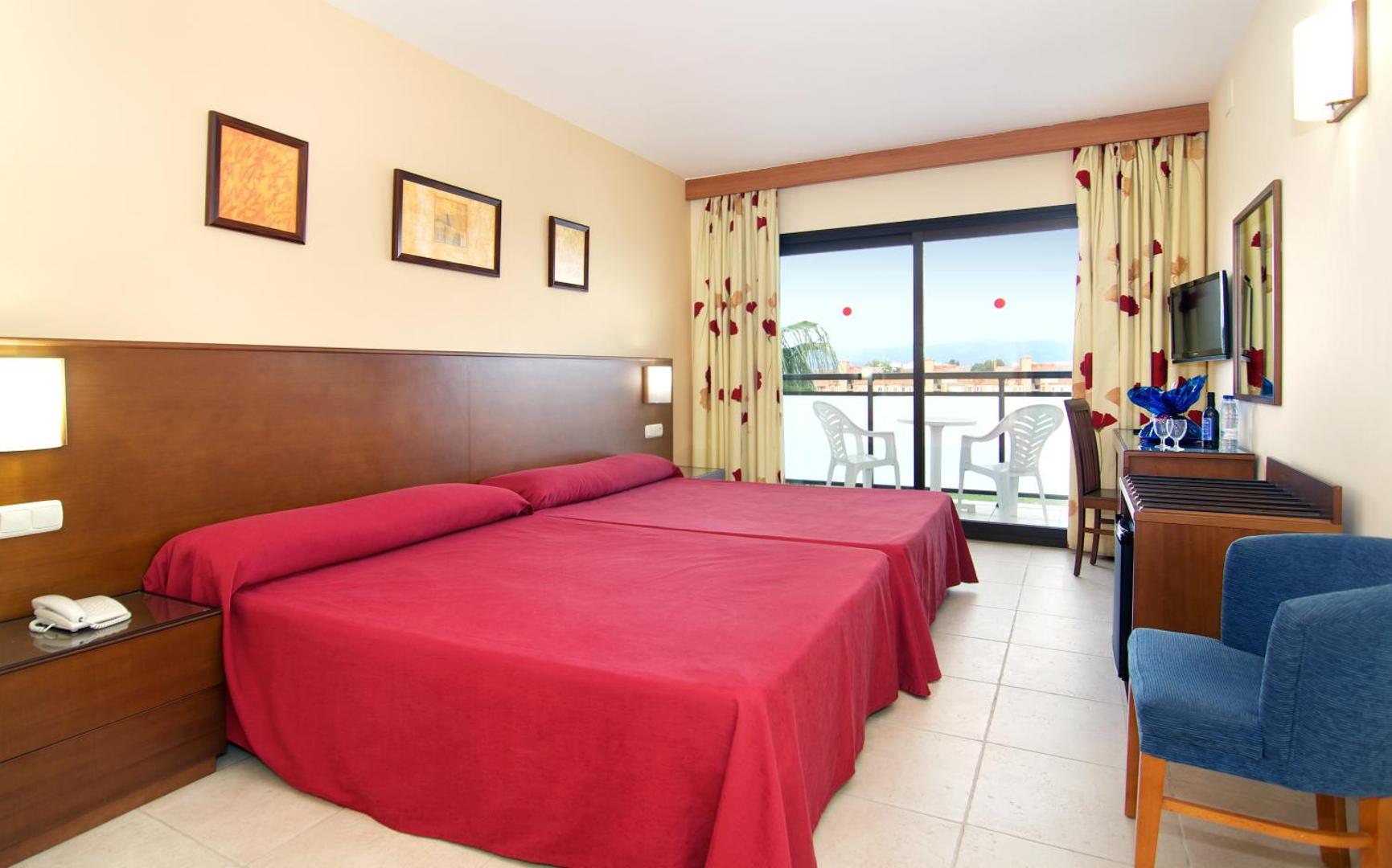 Hotel Puente Real 7