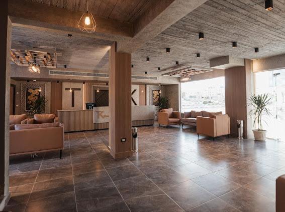 TK Suites 6